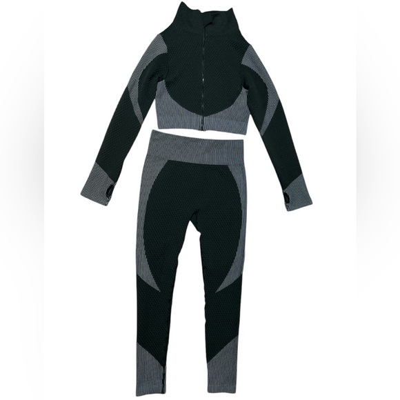 3 Women's Activewear Sets - Black, Grey, and Olive Green - Picture 5 of 12